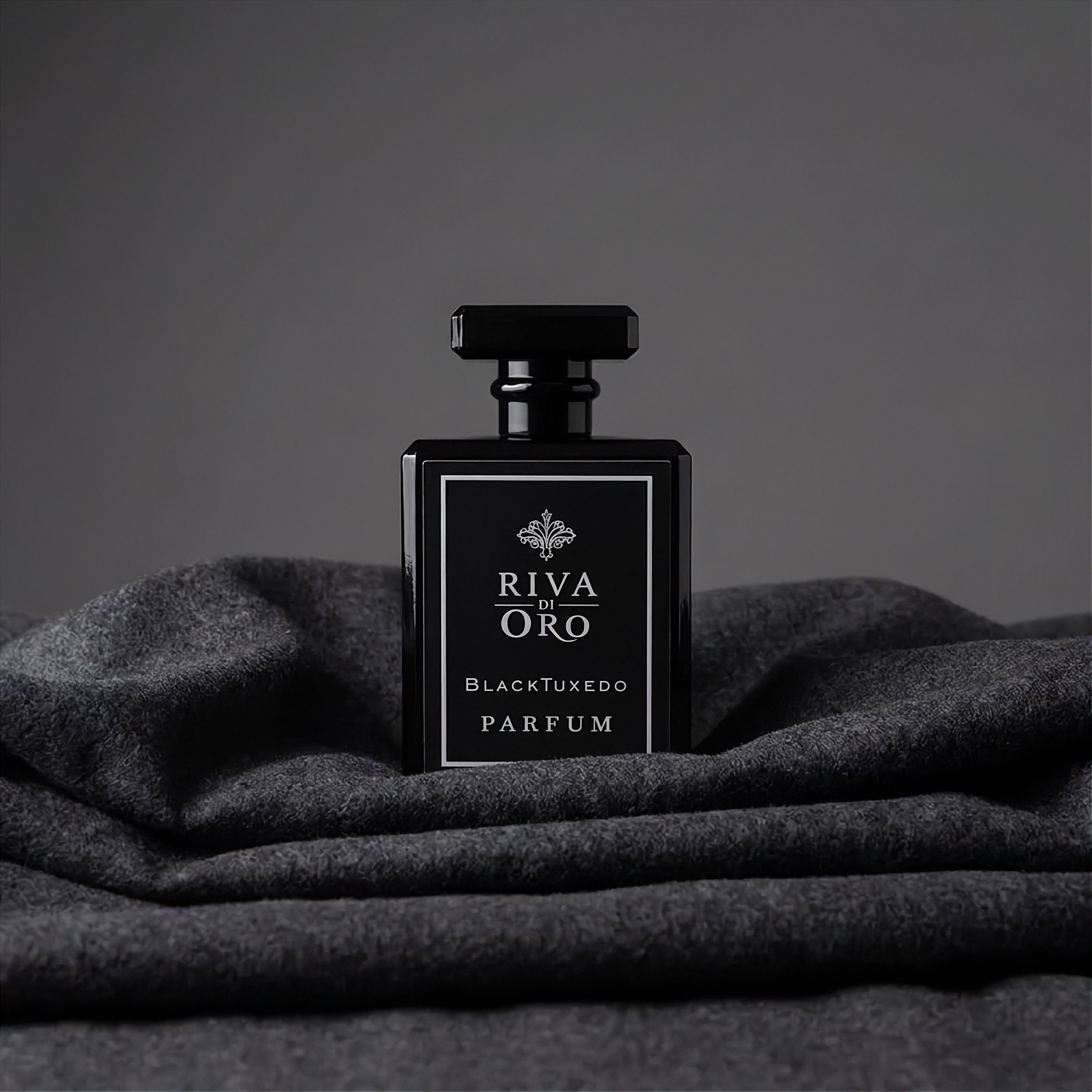 Black Tuxedo 100ml perfume bottle detail shot by Riva di Oro