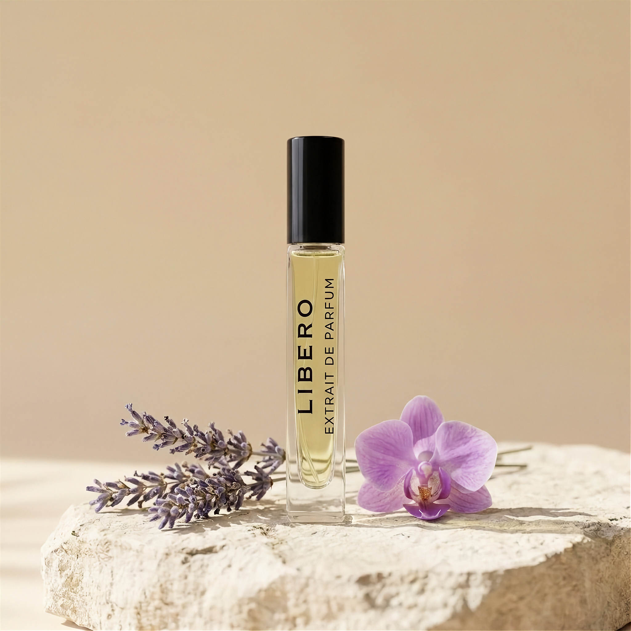 Libero 10ml extrait de parfum bottle by Riva di Oro
