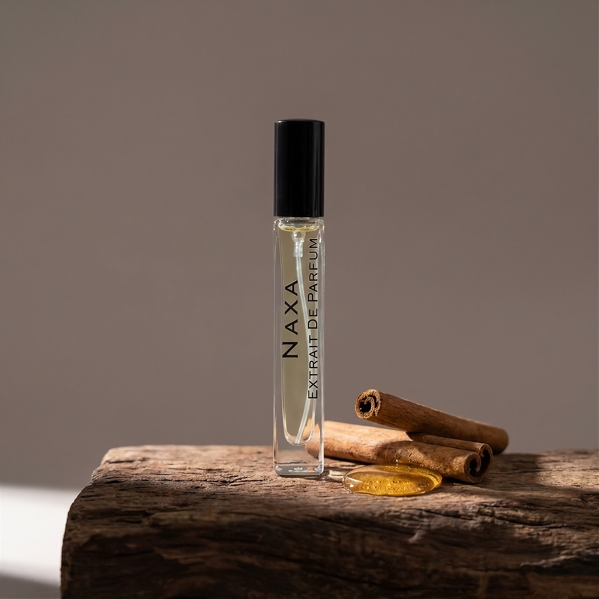 Naxa 10ml extrait de parfum bottle by Riva di Oro